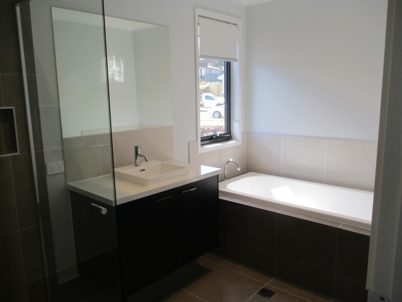 13 Calnan Crescent, Cumbalum NSW 2478