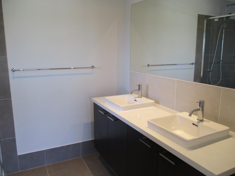 13 Calnan Crescent, Cumbalum NSW 2478
