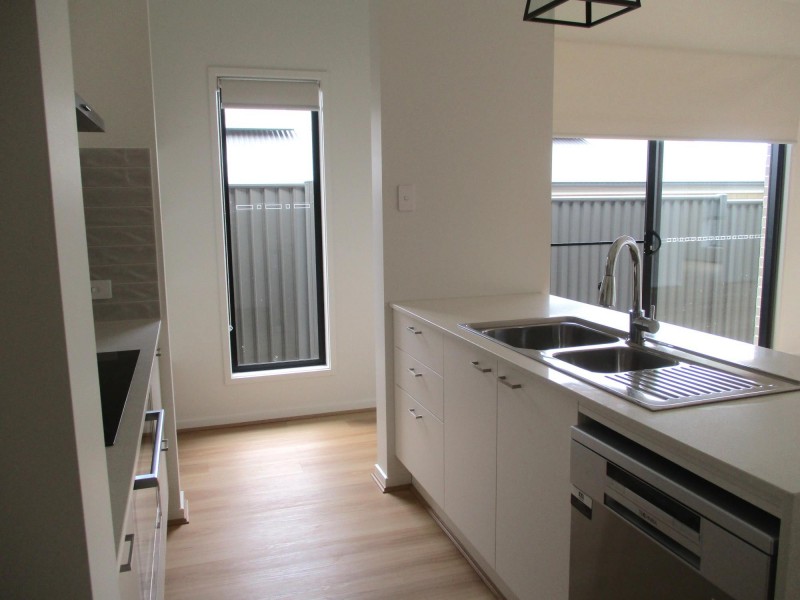 14B Darcey Avenue, Cumbalum NSW 2478