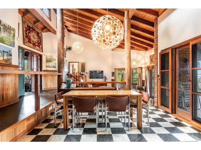 18 Hillcrest Drive, Tintenbar NSW 2478