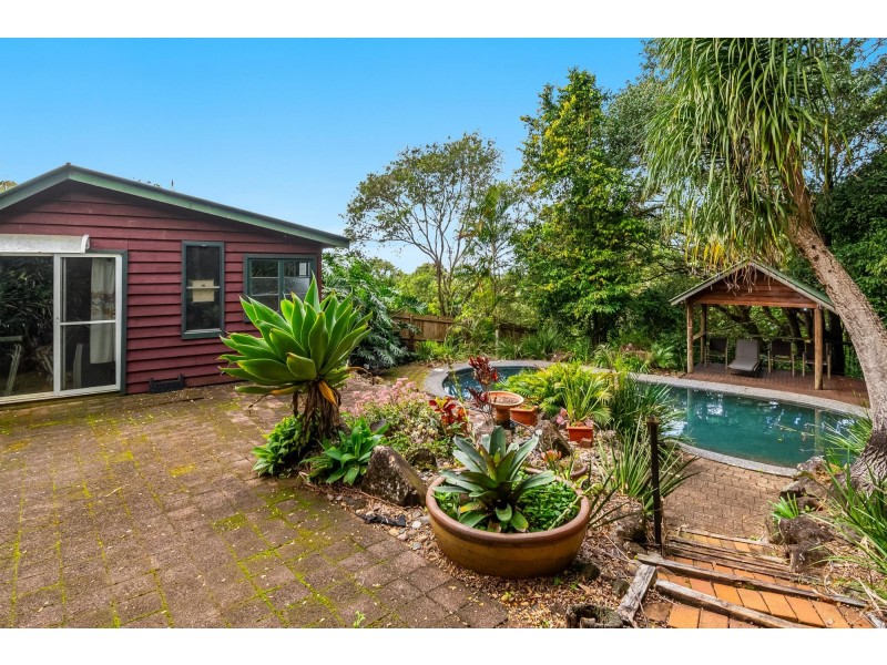 18 Hillcrest Drive, Tintenbar NSW 2478