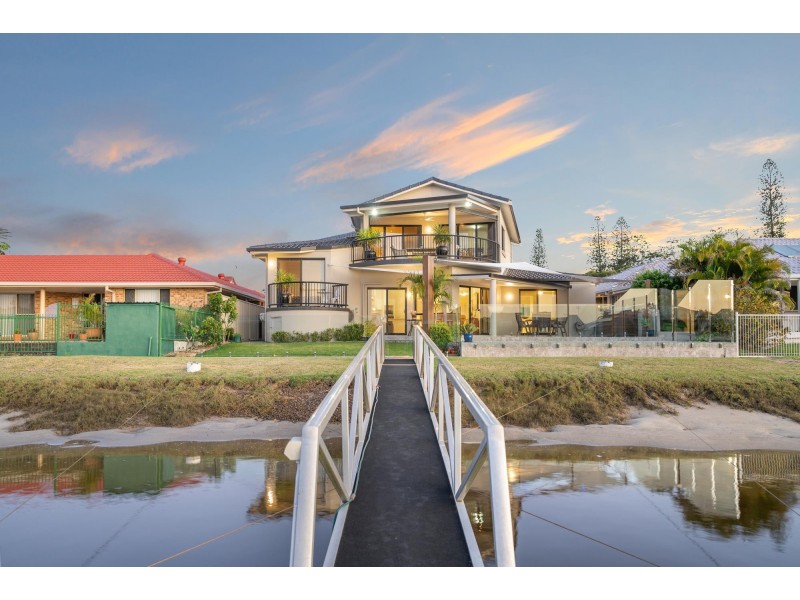 115 Riverside Drive, West Ballina NSW 2478