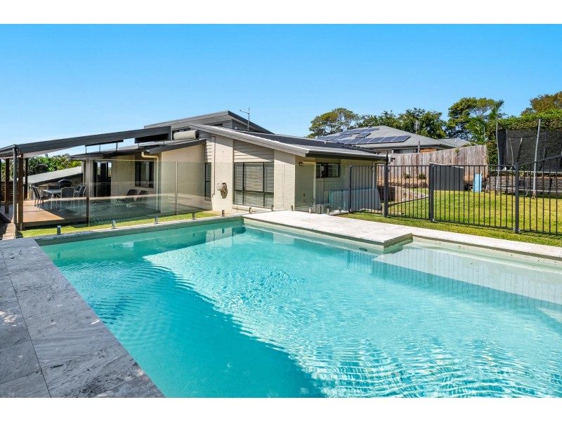 27 Lindsay Avenue, Cumbalum NSW 2478