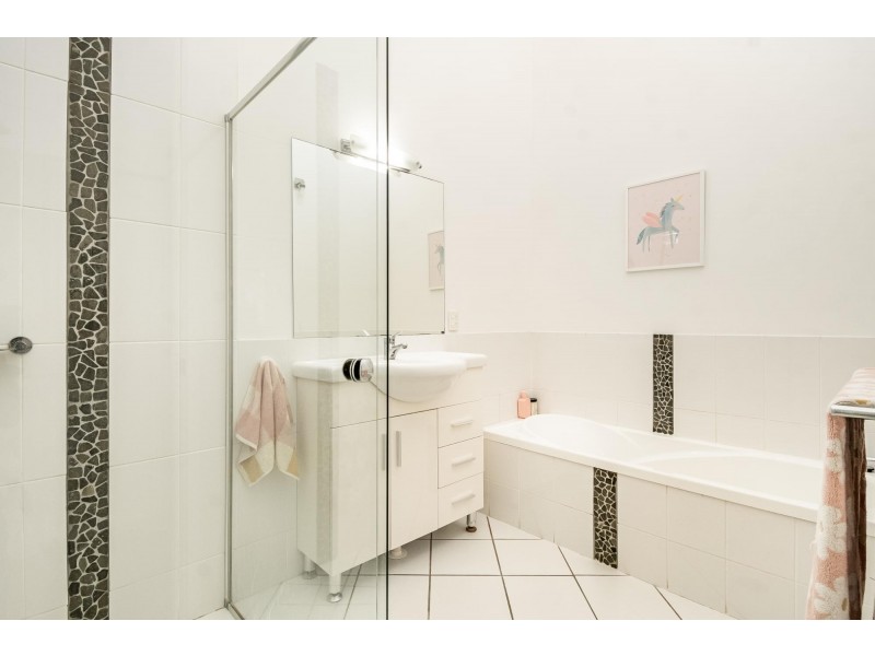 27 Lindsay Avenue, Cumbalum NSW 2478