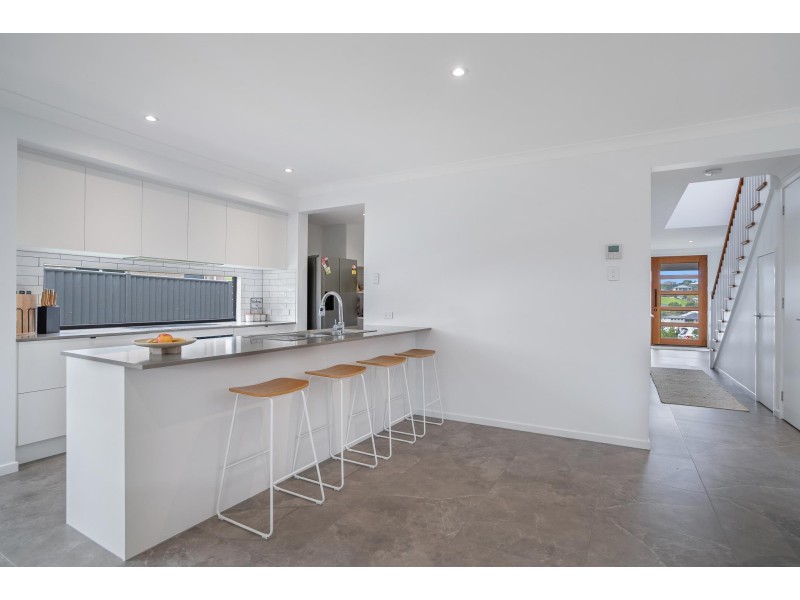 10 Presentation Crescent, Cumbalum NSW 2478