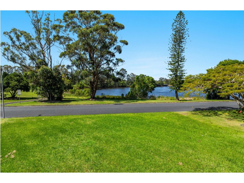 94 Eyles Drive, East Ballina NSW 2478