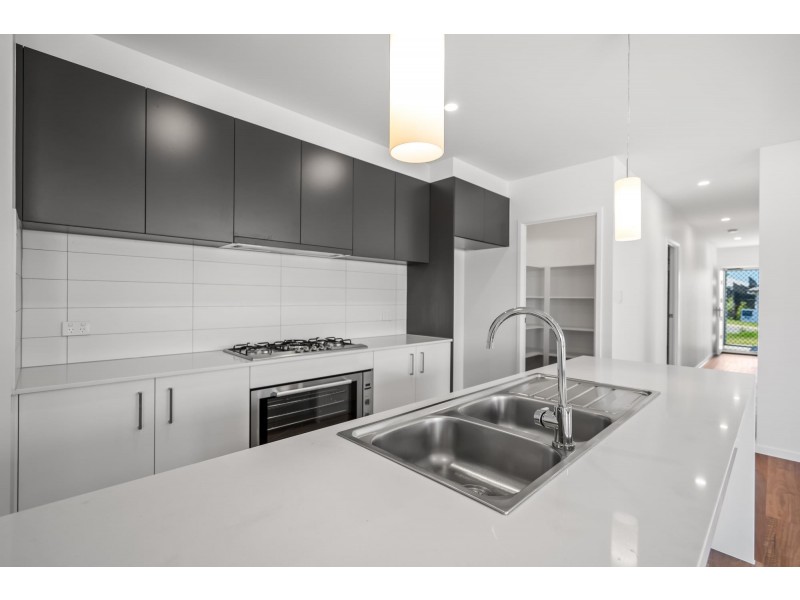 18 Ecology Avenue, Cumbalum NSW 2478