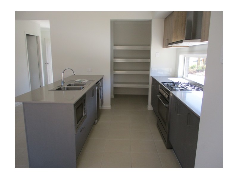 4A Calnan Crescent, Cumbalum NSW 2478