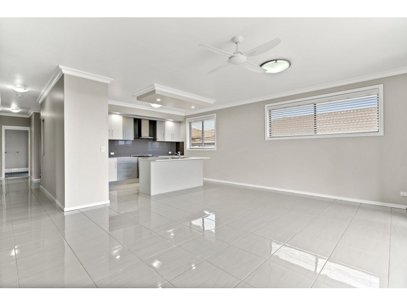 27 Unara Parkway, Cumbalum NSW 2478