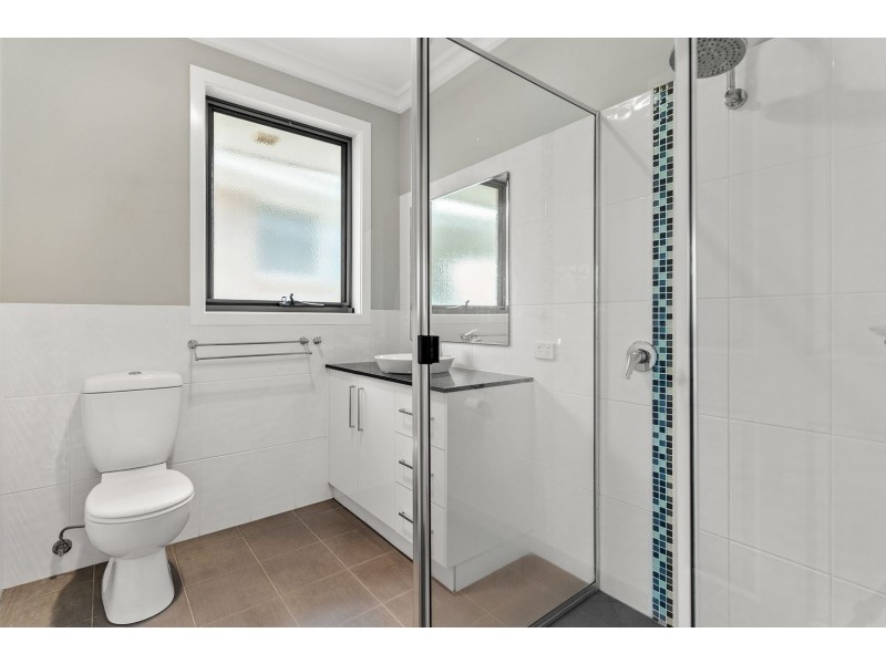 27 Unara Parkway, Cumbalum NSW 2478