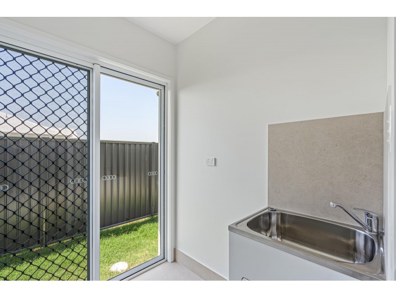 19 Ecology Avenue, Cumbalum NSW 2478