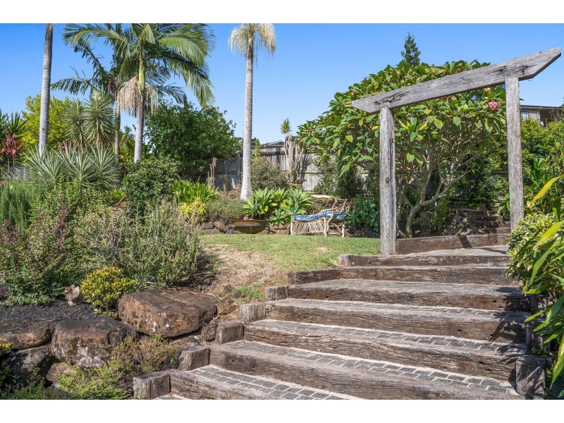 15 Madden Place, Cumbalum NSW 2478