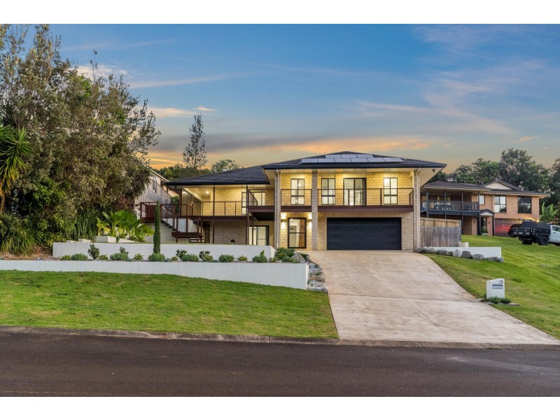 25 Cummings Crescent, Cumbalum NSW 2478