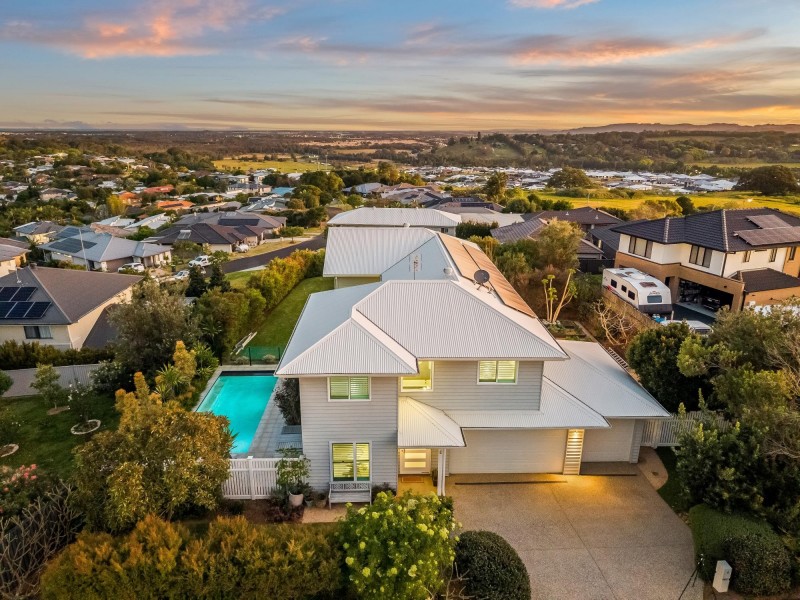 4 Eclipse Crescent, Cumbalum NSW 2478