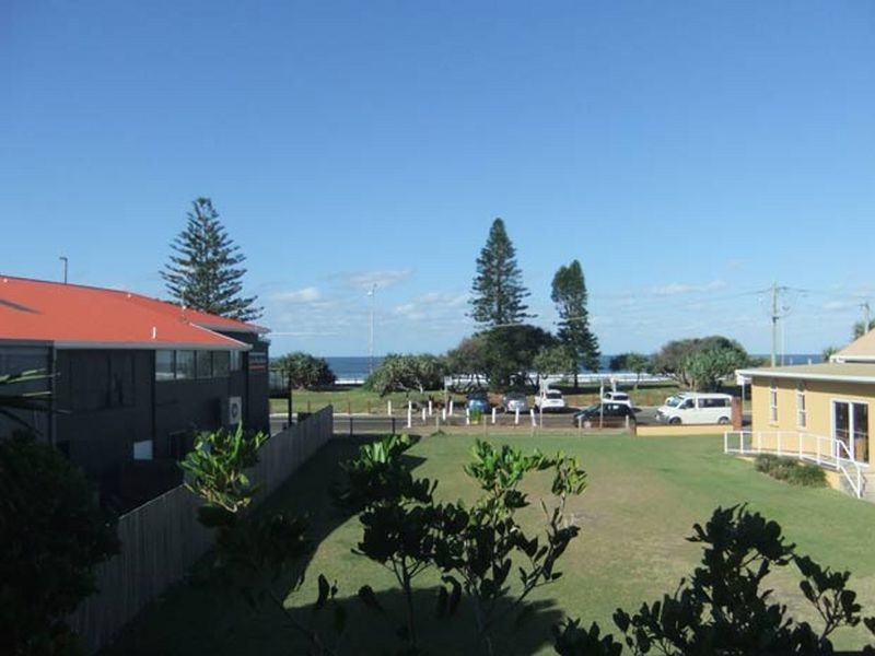 1 Byron Street, Lennox Head NSW 2478