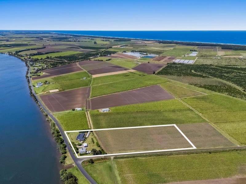 126 River Drive, East Wardell NSW 2477