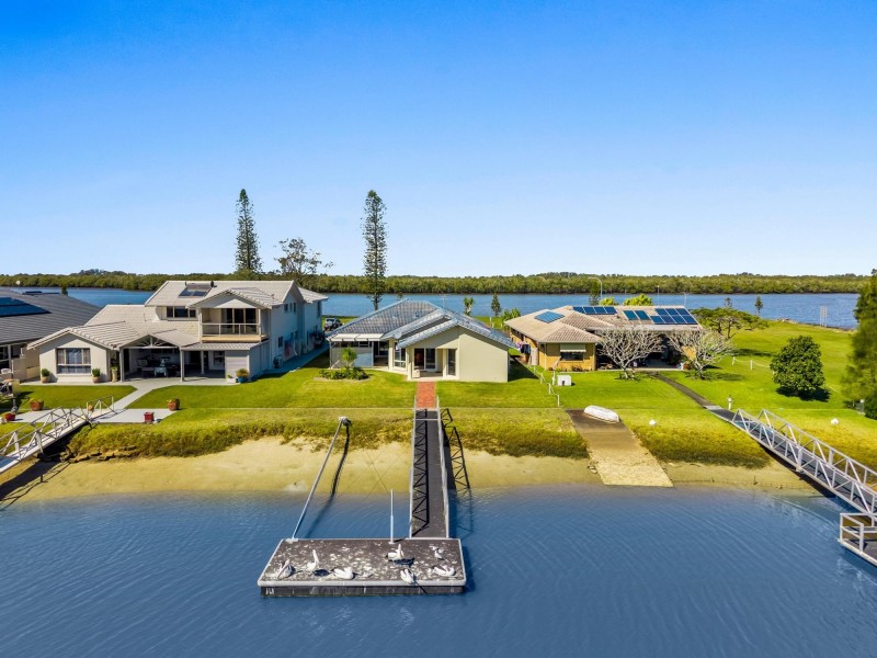 151 Riverside Drive, West Ballina NSW 2478