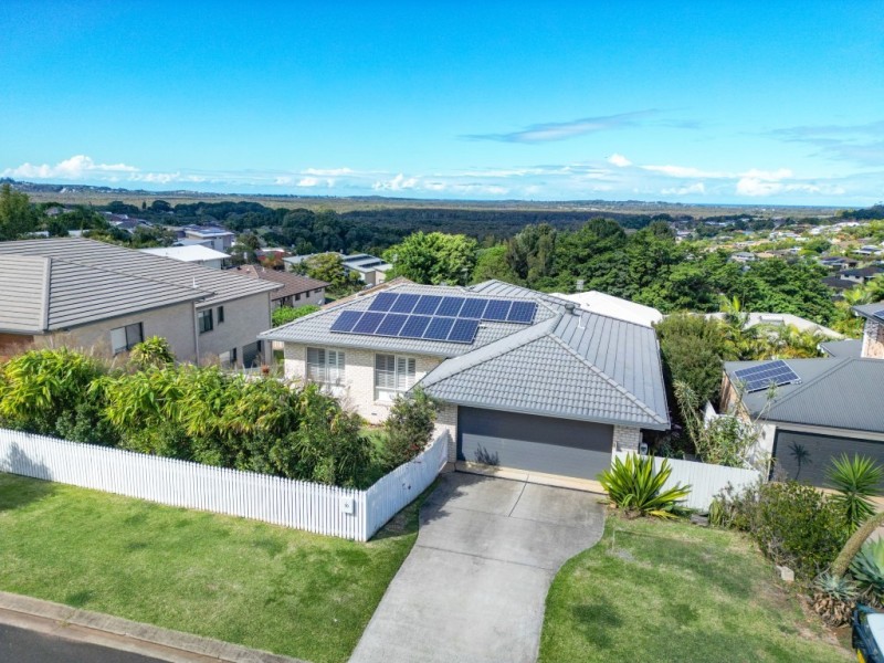 10 Bannockburn Court, Cumbalum NSW 2478