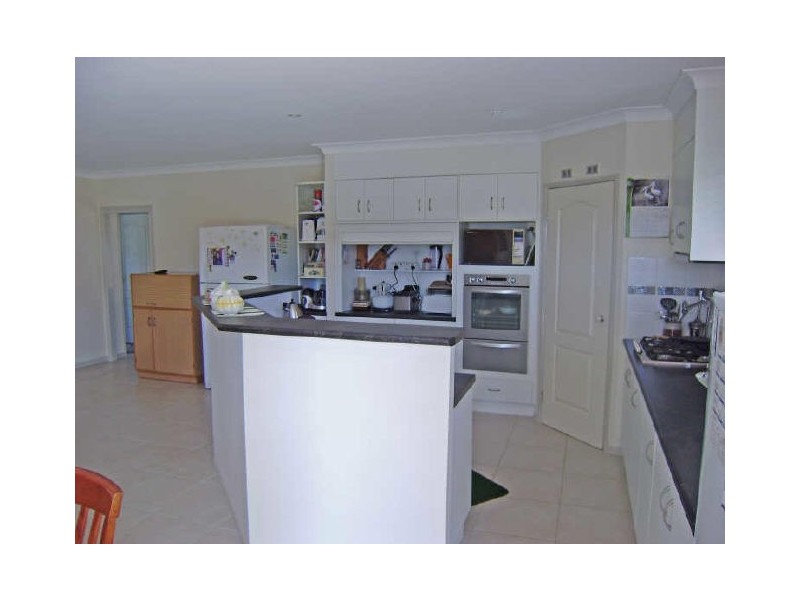 3 Blue Wren Close, Gulmarrad NSW 2463