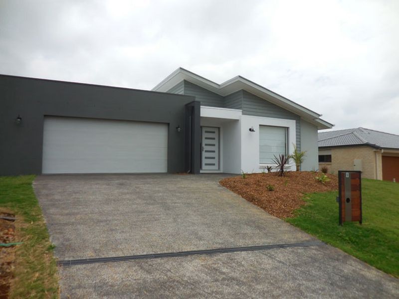 8 Tectona Place, Wollongbar NSW 2477