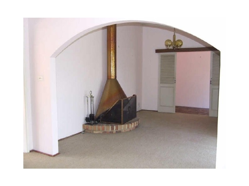 73 Tamboura Avenue, Baulkham Hills NSW 2153