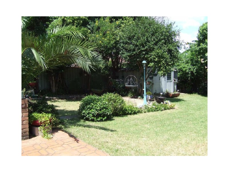 73 Tamboura Avenue, Baulkham Hills NSW 2153