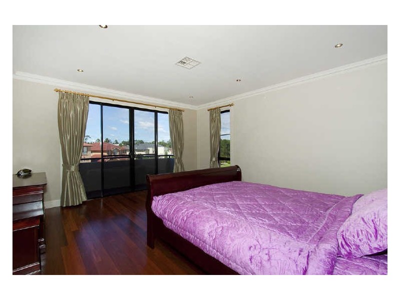 33 George Best Crescent, Baulkham Hills NSW 2153