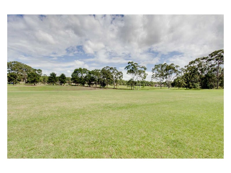 33 George Best Crescent, Baulkham Hills NSW 2153