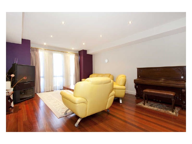 33 George Best Crescent, Baulkham Hills NSW 2153
