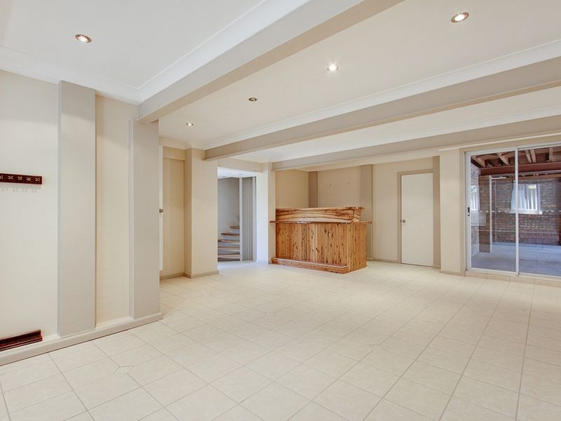 2A Glanmire Road, Baulkham Hills NSW 2153
