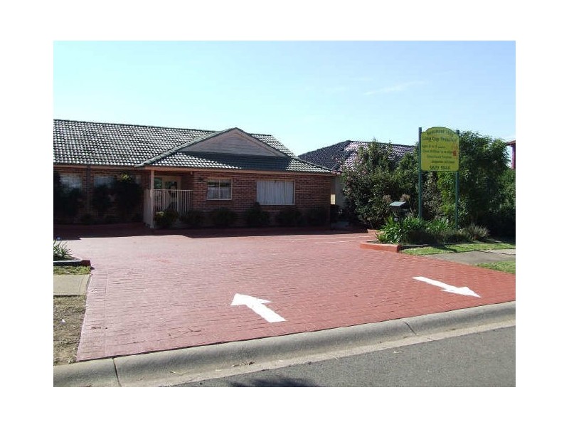 4 Hadlow Close, Beaumont Hills NSW 2155