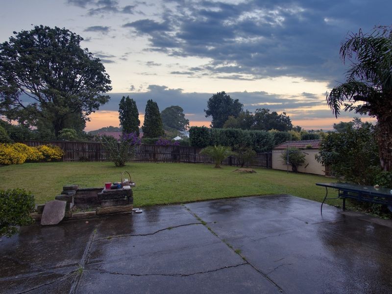 11 Mornington Avenue, Castle Hill NSW 2154