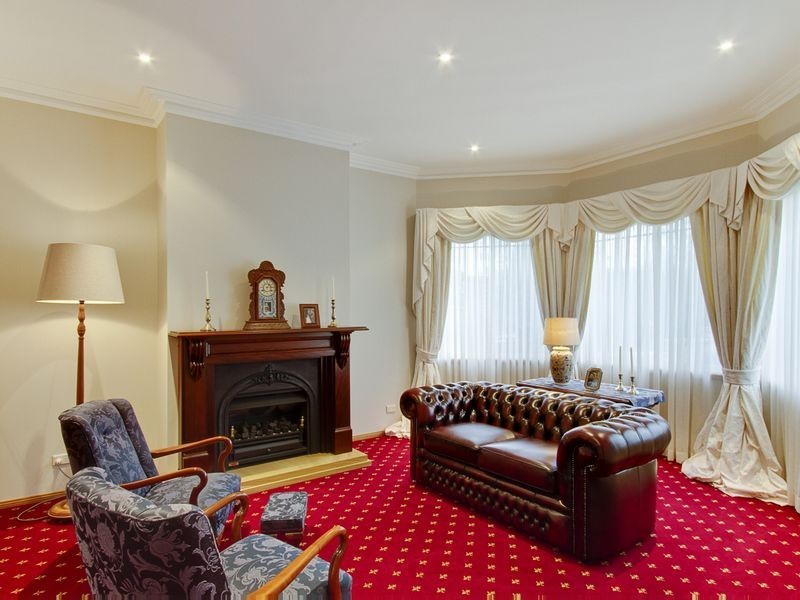 39 George Best Crescent, Baulkham Hills NSW 2153