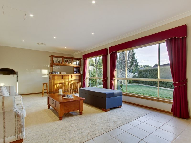 39 George Best Crescent, Baulkham Hills NSW 2153