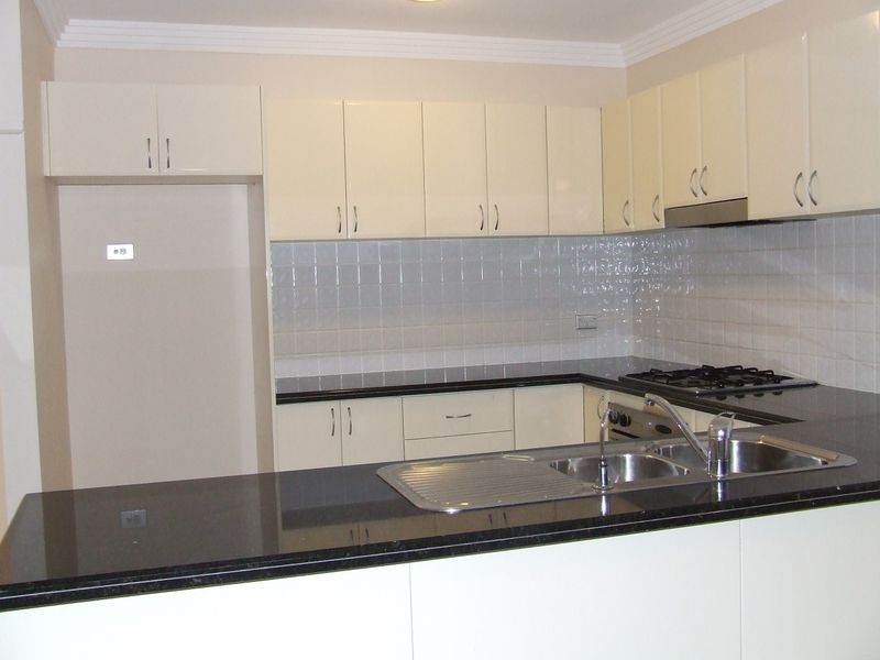 24/1A James Street, Baulkham Hills NSW 2153