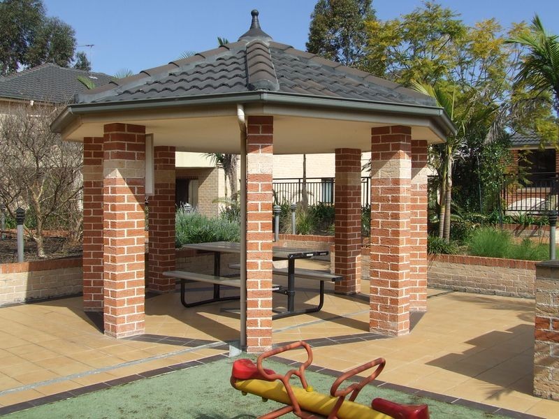 10/78-82 Old Northern Road, Baulkham Hills NSW 2153