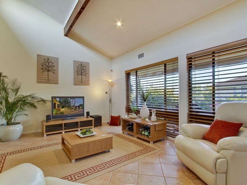 28 Coromandel Close, Baulkham Hills NSW 2153