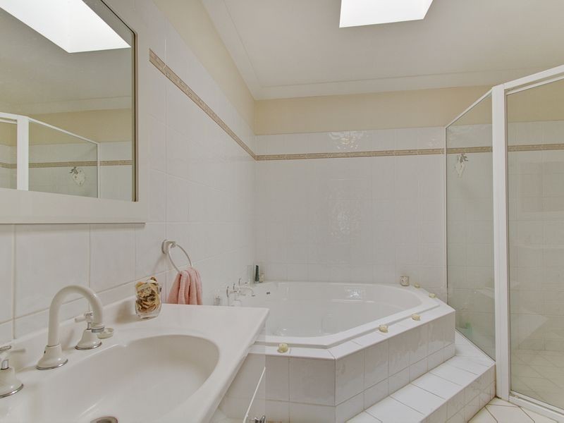 18 Nunga Place, Baulkham Hills NSW 2153