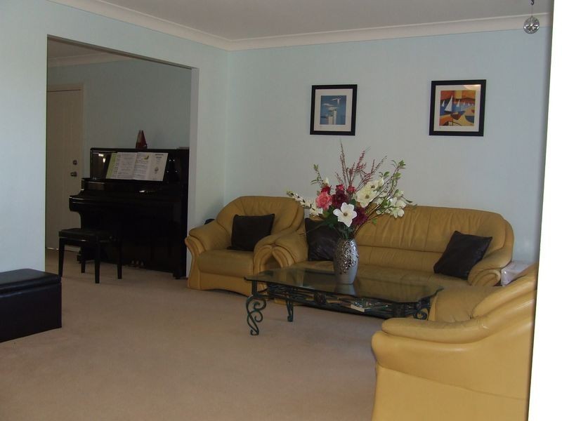 27 Luculia Avenue, Baulkham Hills NSW 2153