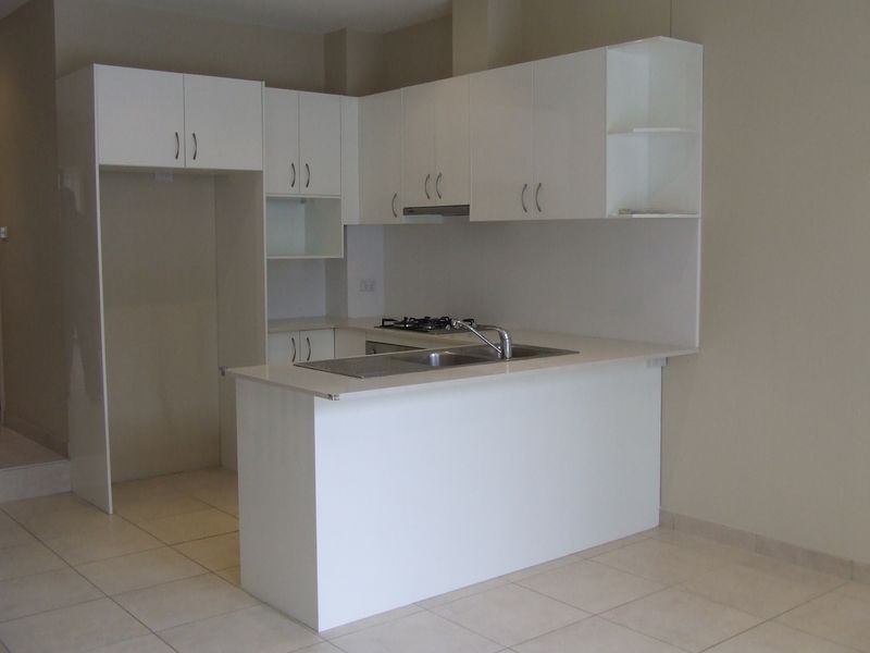 2/9-13 Balmoral Road, Northmead NSW 2152