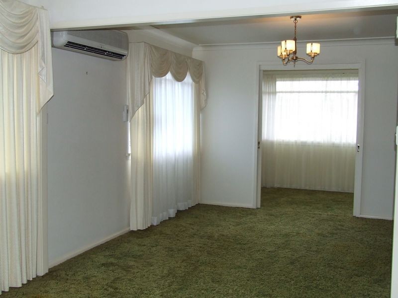 11 Gregory Avenue, Baulkham Hills NSW 2153