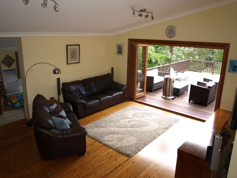 1 Russell Avenue, Winston Hills NSW 2153