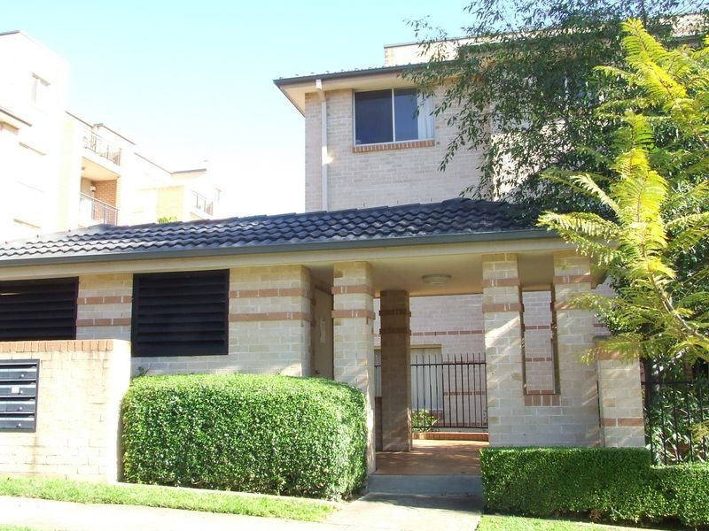 25/2A Conie Avenue, Baulkham Hills NSW 2153