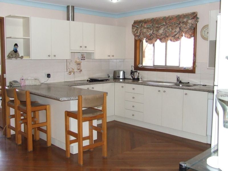 24 Rebecca Parade, Winston Hills NSW 2153