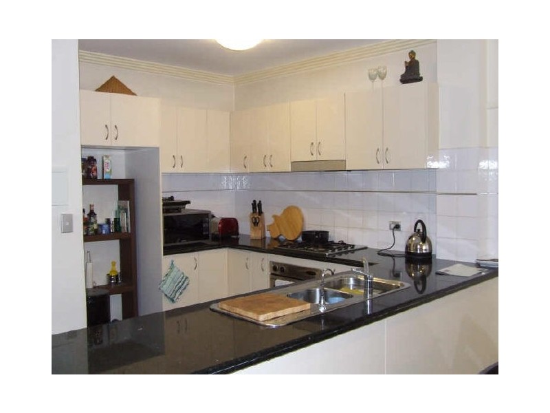 20/392-402 Windsor Road, Baulkham Hills NSW 2153