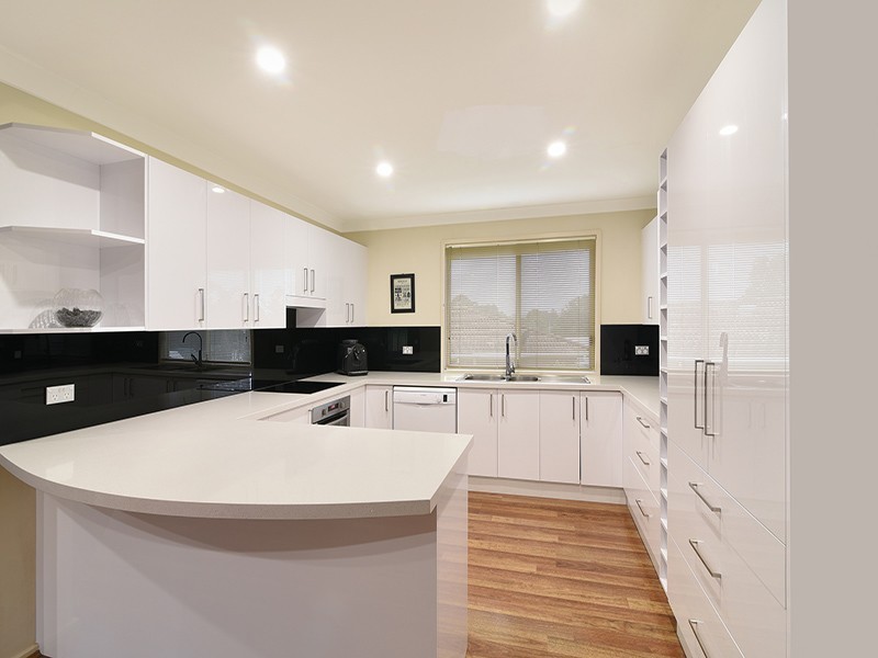 12 Kingfisher Close, Tingira Heights NSW 2290