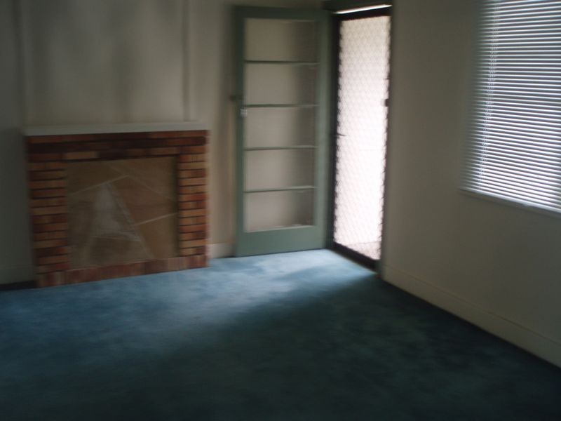 8 Sharp Street, Belmont NSW 2280