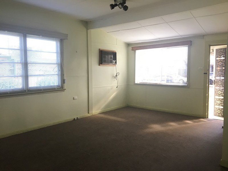 81 Albert Street, Warners Bay NSW 2282