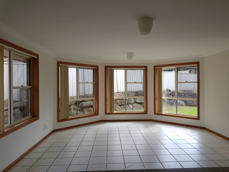 4 Teresa Close, Floraville NSW 2280