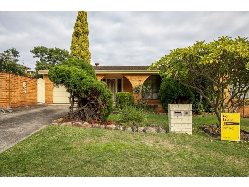 67 Gladgunson Drive, Eleebana NSW 2282